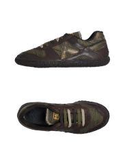MUNICH - Sneakers