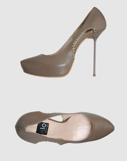 ISLO ISABELLA LORUSSO - CALZATURE - Decolletes con plateau - su YOOX.COM