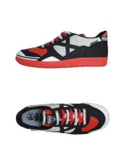 MUNICH - Sneakers