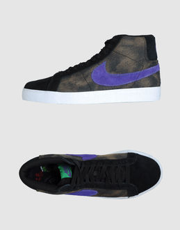 NIKE - CALZATURE - Sneakers alte - su YOOX.COM