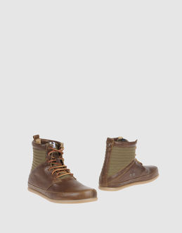 VOLTA - CALZATURE - Stivaletti - su YOOX.COM