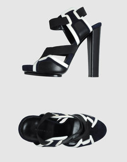 BALENCIAGA - CALZATURE - Sandali con plateau - su YOOX.COM