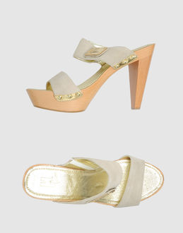HOLLYWOOD MILANO - CALZATURE - Sandali con plateau - su YOOX.COM