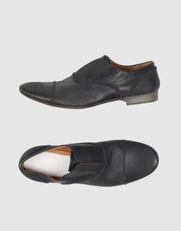 MAISON MARTIN MARGIELA 22 - CALZATURE - Stringate - su YOOX.COM