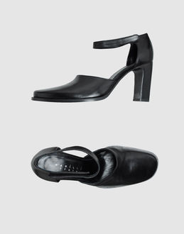 HABILLE' ITALY - CALZATURE - Decolletes - su YOOX.COM