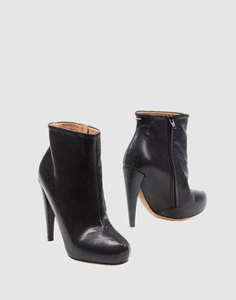 MAISON MARTIN MARGIELA 22 - CALZATURE - Stivaletti - su YOOX.COM