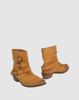 CARVELA - CALZATURE - Stivaletti - su YOOX.COM