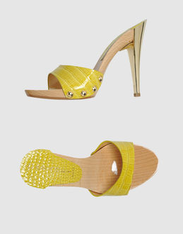 CASADEI - CALZATURE - Sandali con tacco - su YOOX.COM