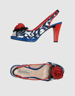 BEVERLY FELDMAN - CALZATURE - Sandali con plateau - su YOOX.COM