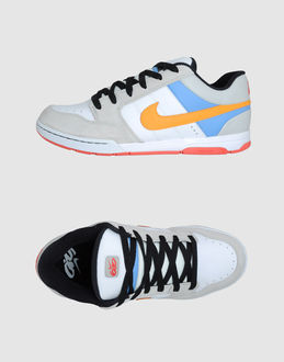 NIKE 6.0 - CALZATURE - Sneakers - su YOOX.COM
