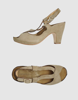 MANUFACTURE D'ESSAI - SCHUHE - Plateausandalen - bei YOOX.COM