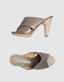 MANUFACTURE D'ESSAI - SCHUHE - Plateausandalen - bei YOOX.COM