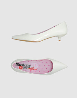 MUSTANG - CALZATURE - Decolletes - su YOOX.COM
