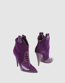 CASADEI - CALZATURE - Stivaletti - su YOOX.COM