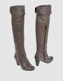BRUNO PREMI - CALZATURE - Stivali con tacco - su YOOX.COM