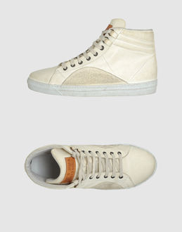 GIORGIO BRATO - SCHUHE - Hochgeschlossener Sneakers - bei YOOX.COM