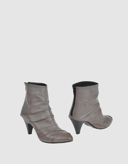 THOMPSON - CALZATURE - Stivaletti - su YOOX.COM