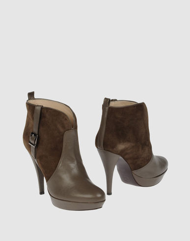 ZOOM ROUGE - Ankle boots