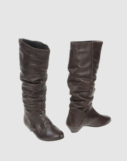 MUSTANG - CALZATURE - Stivali con tacco - su YOOX.COM