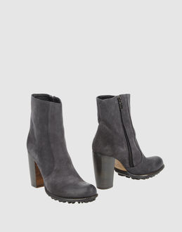 ROCCO P. - CALZATURE - Stivaletti - su YOOX.COM