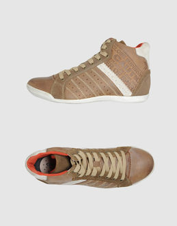 GEOX - CALZATURE - Sneakers alte - su YOOX.COM