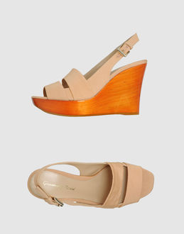 GIANVITO ROSSI - CALZATURE - Zeppe - su YOOX.COM