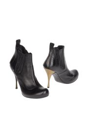 ALEXANDER MCQUEEN - Ankle boots