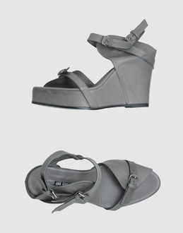 ANN DEMEULEMEESTER - CALZATURE - Zeppe - su YOOX.COM