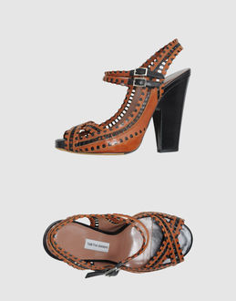 TABITHA SIMMONS - CALZATURE - Sandali con plateau - su YOOX.COM