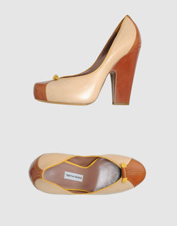 TABITHA SIMMONS - CALZATURE - Decolletes con plateau - su YOOX.COM