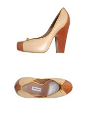 TABITHA SIMMONS - Plateau Pumps