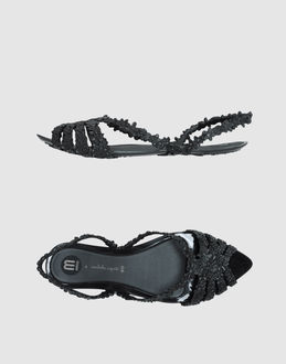 M.MELISSA JEANS + ISABELA CAPETO - CALZATURE - Sandali - su YOOX.COM