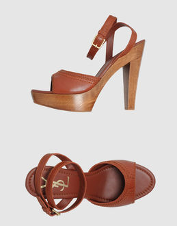 YVES SAINT LAURENT RIVE GAUCHE - CALZATURE - Sandali con plateau - su YOOX.COM