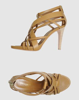 GIANVITO ROSSI - CALZATURE - Sandali con plateau - su YOOX.COM