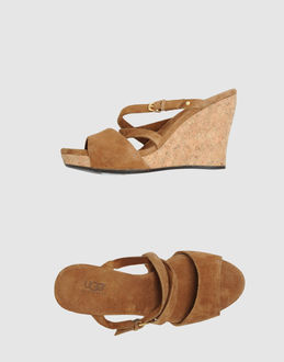 UGG AUSTRALIA - CALZATURE - Zeppe - su YOOX.COM
