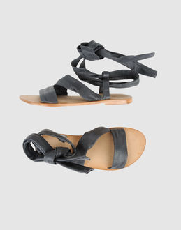 TATOOSH - CALZATURE - Sandali - su YOOX.COM