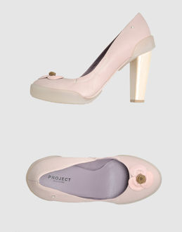 RUCO LINE PROJECT - CALZATURE - Decolletes con plateau - su YOOX.COM