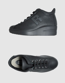 RUCO LINE - CALZATURE - Zeppe - su YOOX.COM