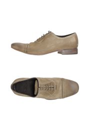 N.D.C. MADE BY HAND - レースアップシューズ