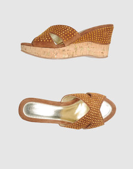 CHIARA PASQUINI - CALZATURE - Zeppe - su YOOX.COM