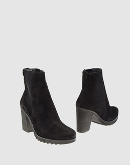 SOFIA TARTUFOLI - CALZATURE - Stivaletti - su YOOX.COM