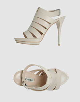 NINALILOU - CALZATURE - Sandali con plateau - su YOOX.COM