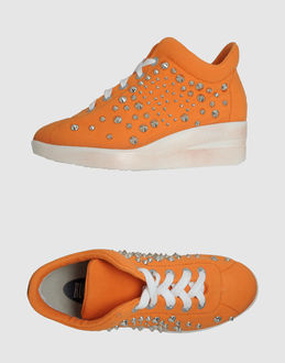 RUCO LINE - CALZATURE - Zeppe - su YOOX.COM
