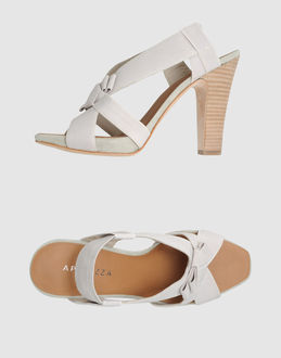 APEPAZZA - CALZATURE - Sandali con plateau - su YOOX.COM