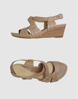 CLARKS - CALZATURE - Zeppe - su YOOX.COM
