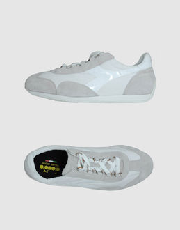 DIADORA HERITAGE - CALZATURE - Sneakers - su YOOX.COM