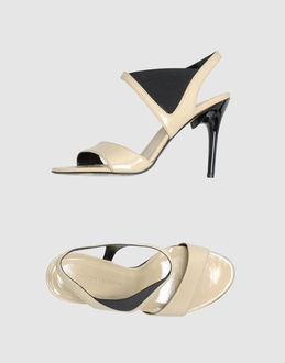 GEORGINAGOODMAN - CALZATURE - Sandali con tacco - su YOOX.COM
