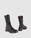Confronta prezzi Dr.martens - calzature - anfibi su yoox.com