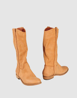 JFK - CALZATURE - Stivali - su YOOX.COM