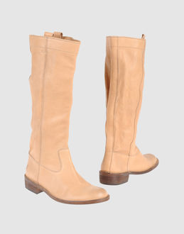 SUS - CALZATURE - Stivali - su YOOX.COM